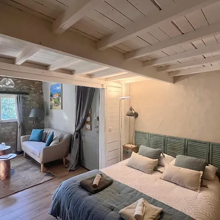 La Maison De Marguerite 3* モンブリュン・レ・バン