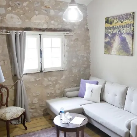 La Maison De Marguerite * Montbrun-les-Bains